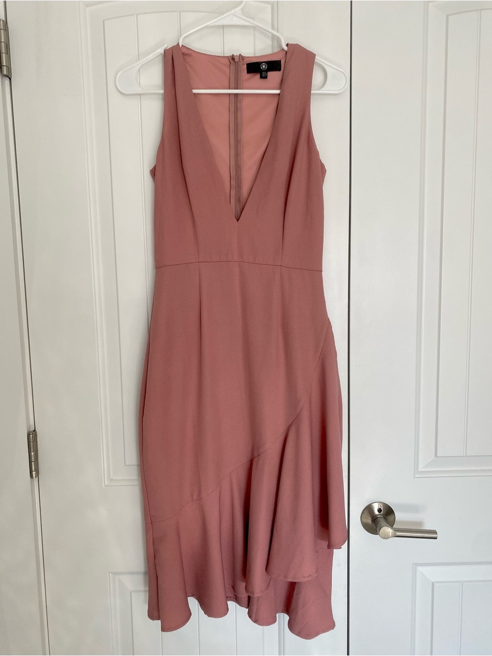 Feminine Ruffle Bottom Dress